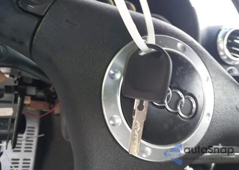 2003 Audi Tt 1.8L из США, поврежденный, VIN TRUTC28N131011982